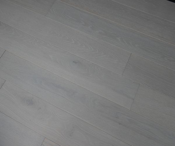 14/3x150xRL Comfort Grey Brushed Matt Lacquered.