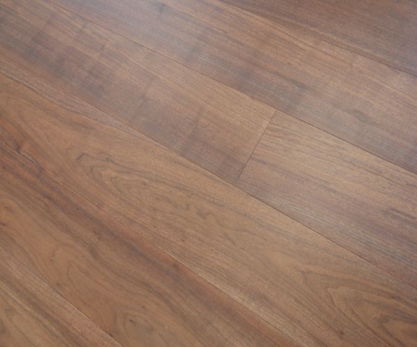 20/4x190x1860, American Walnut UV Oiled.
